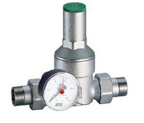 Редуктор давления НР-НР 1/2" с манометром, для системы водоснабжения, хром